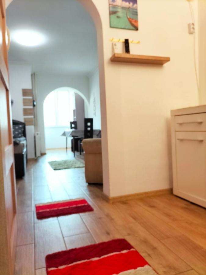 Regy Lejlighed Oradea Eksteriør billede